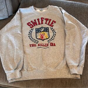 "Swiftie The Kelce Era” fan-art crewneck sweatshirt Large